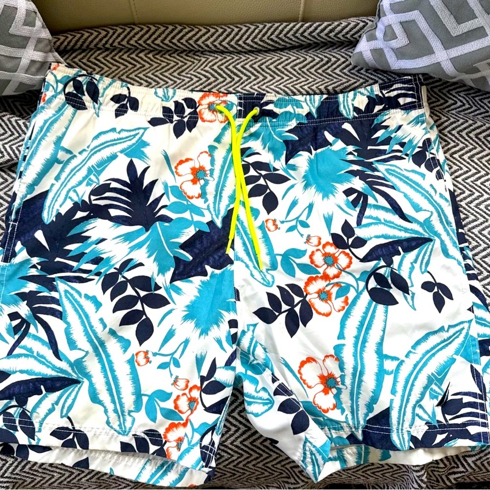 Nautica men’s tropical print white & blue swim trunks/board shorts sz:L